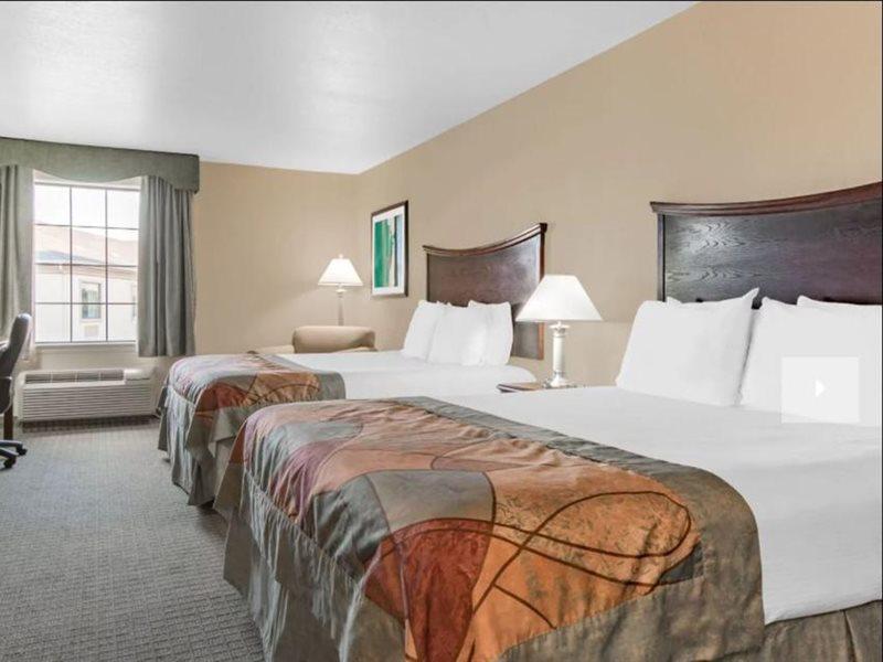 Baymont By Wyndham Wichita Falls Extérieur photo